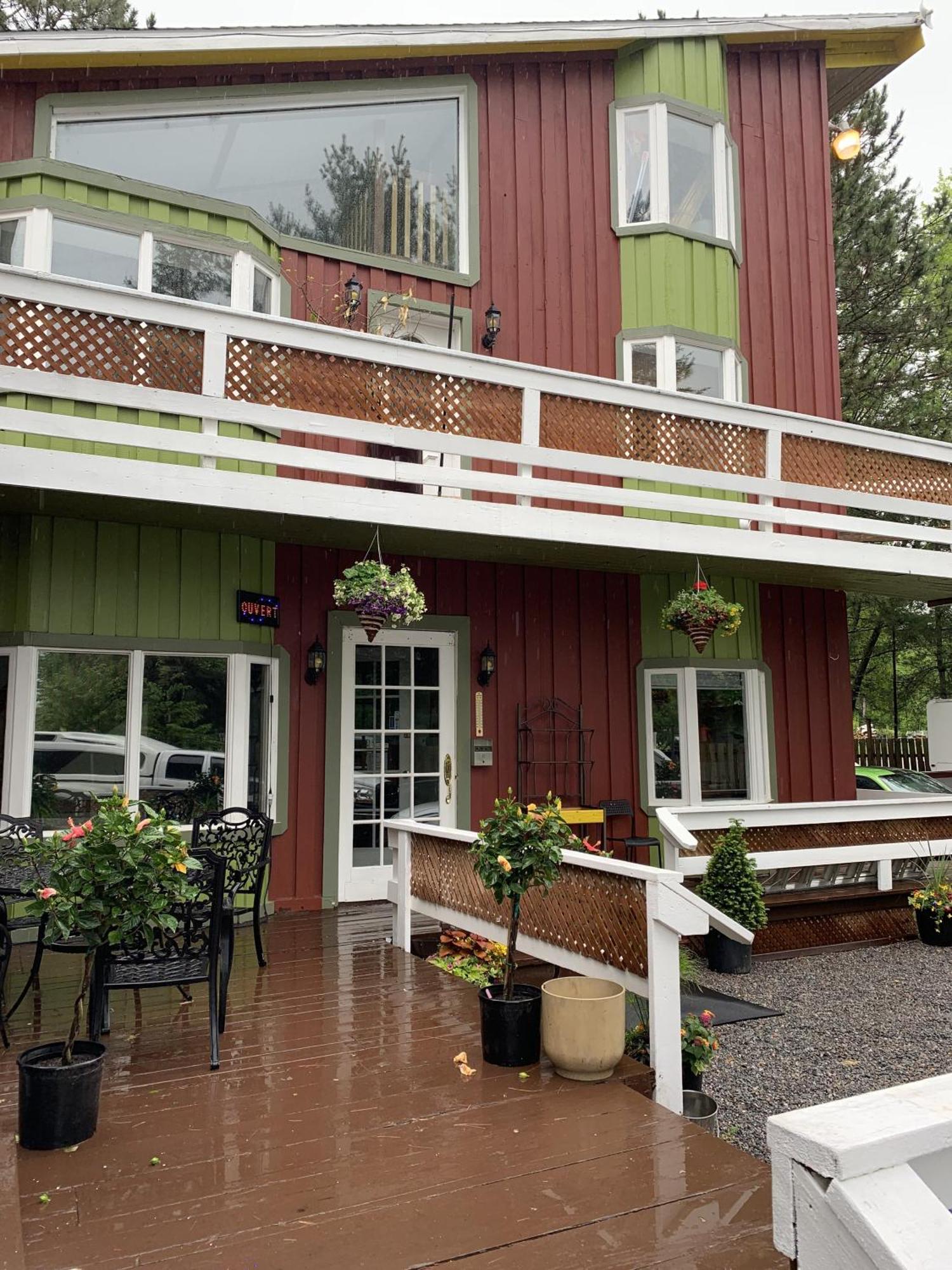 Auberge De Ferme-Neuve Lac-Saint-Paul Extérieur photo