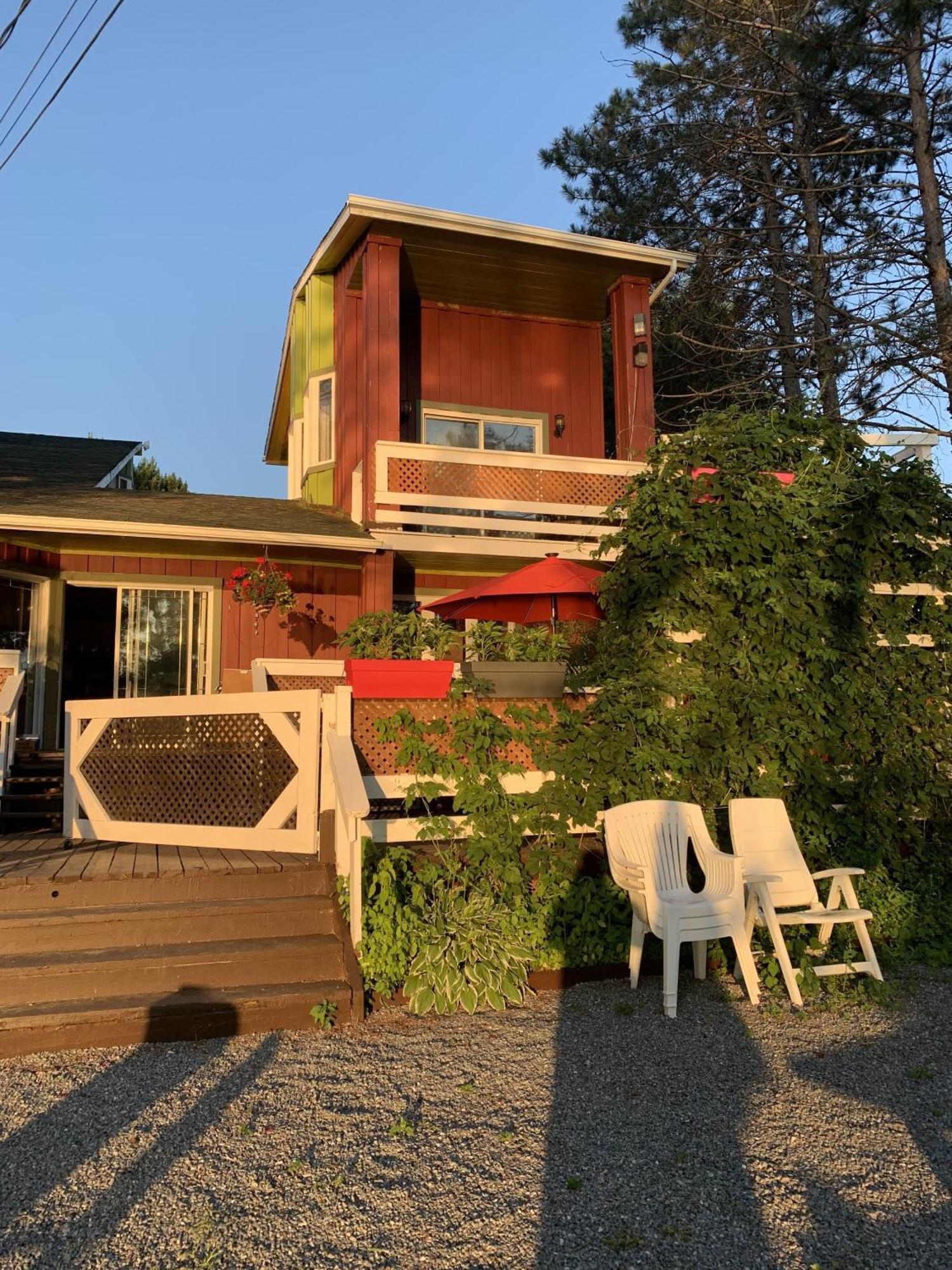 Auberge De Ferme-Neuve Lac-Saint-Paul Extérieur photo